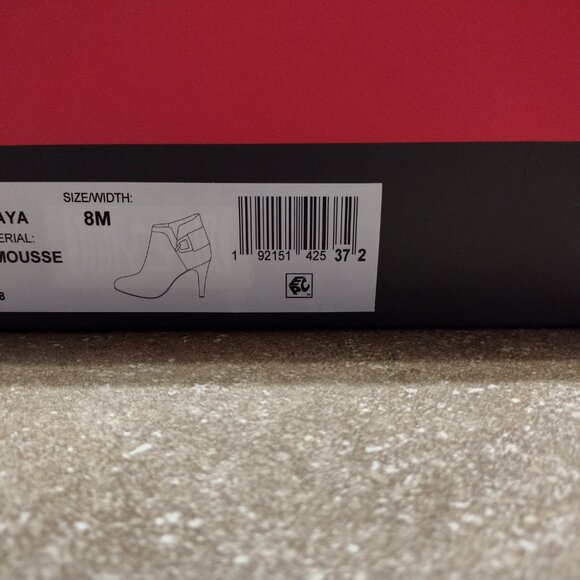 Cute booties - Picture 6 of 8